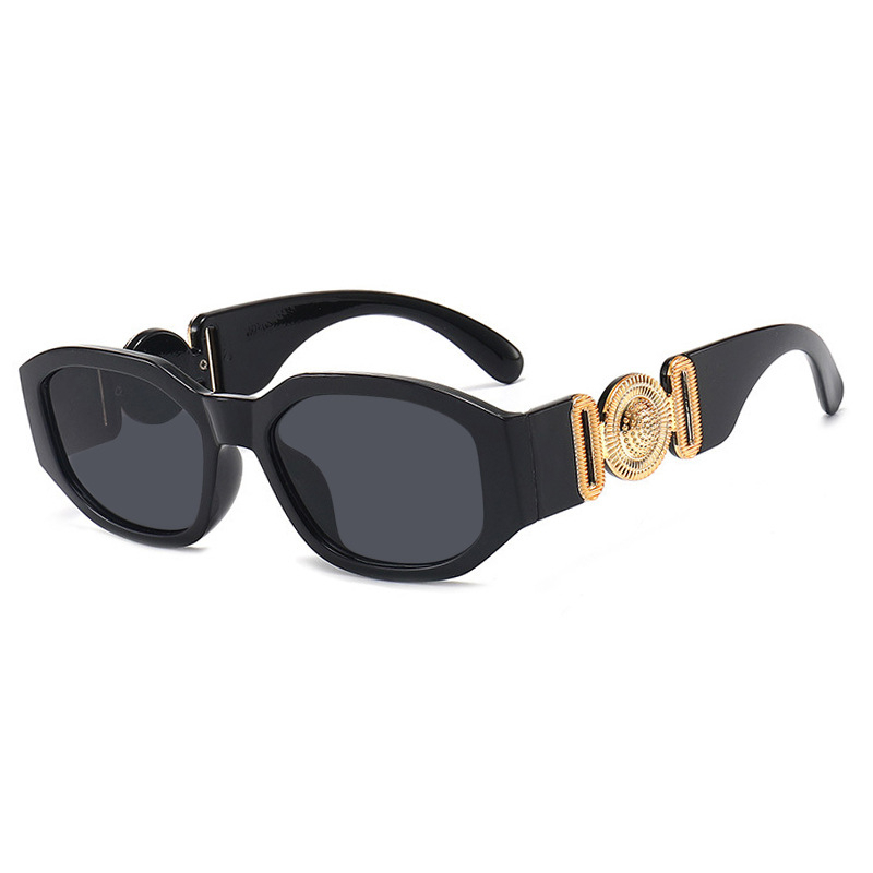 A Pair of PC Men and Women wit - Men'S Fashion Online recensione e prezzo