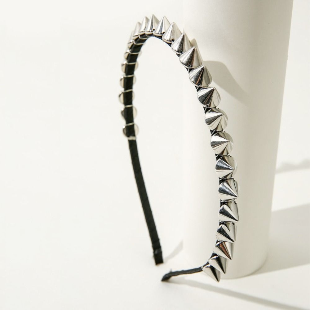 Edgy Hair Band Silver Stud Riv - Men Fashion Hair Style recensione e prezzo