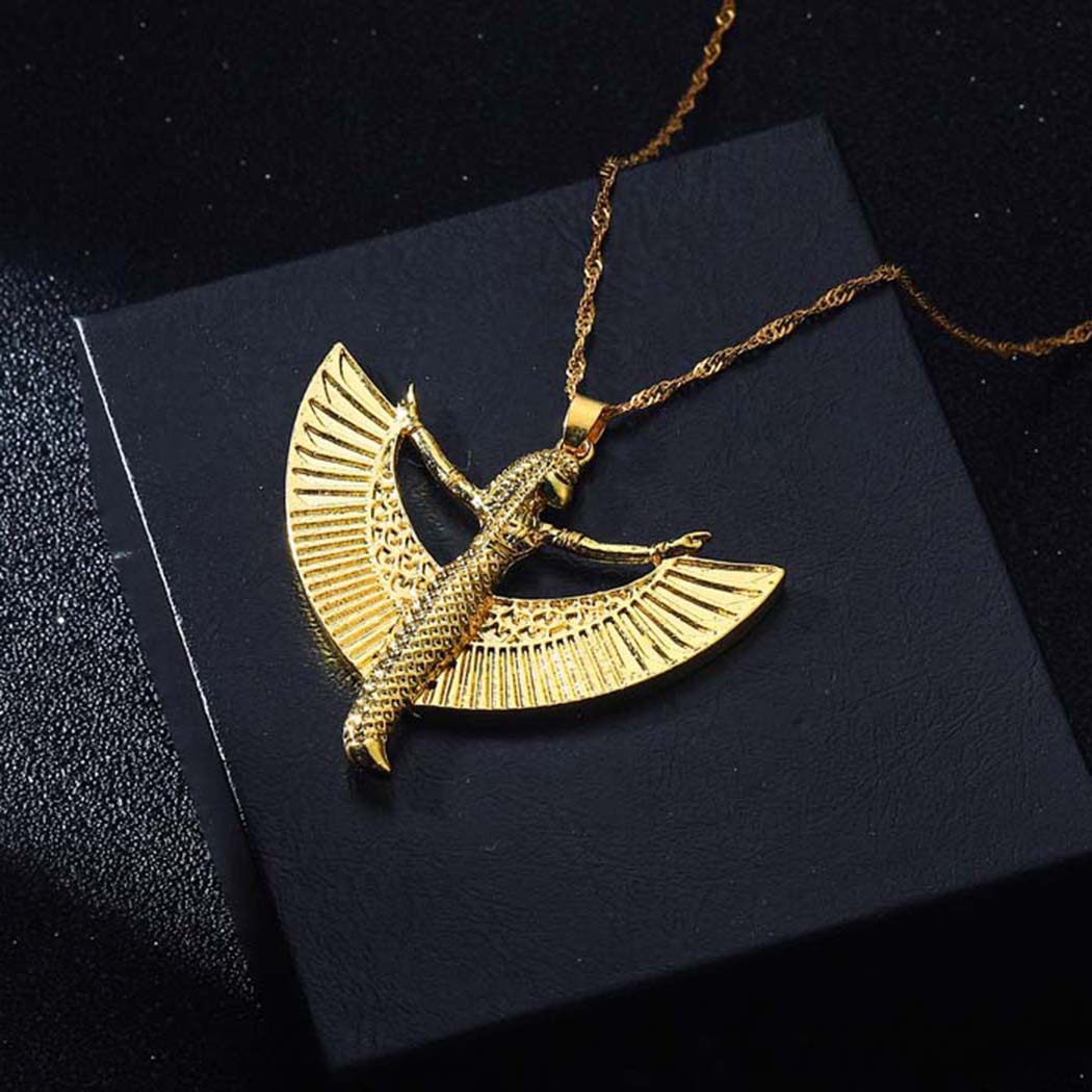 QIAMNI Egyptian Goddess Isis P - Men Fashion Egypt recensione e prezzo