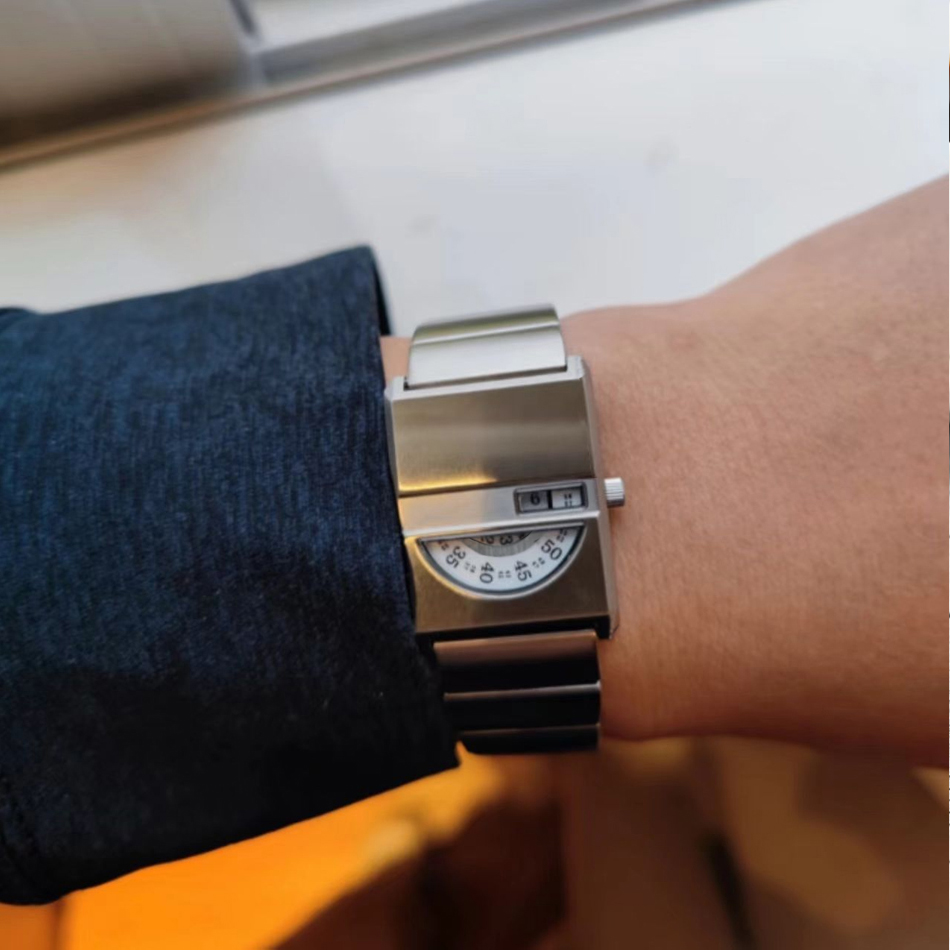 Men's Bracelet Watches Square  - Men'S Fashion Magazine recensione e prezzo