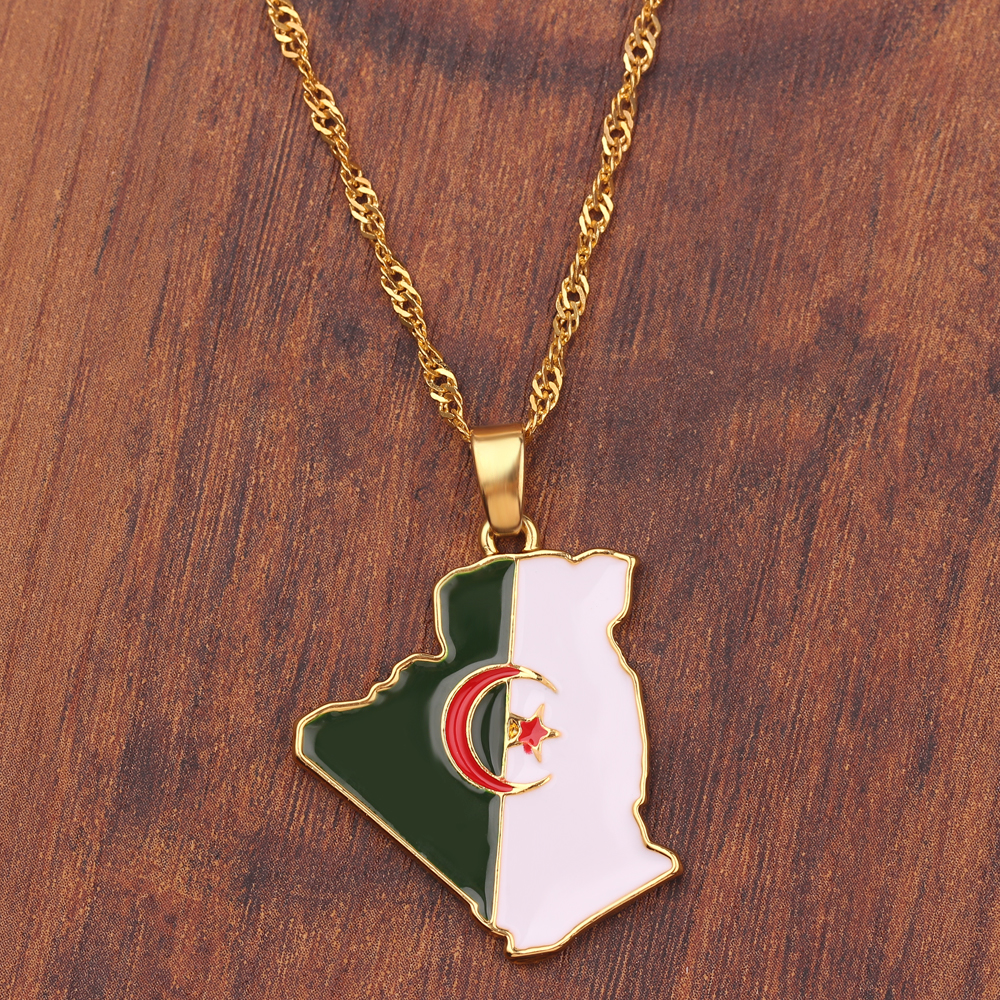 Fashion Trend World Map Neckla - Men'S Fashion Jewelry recensione e prezzo